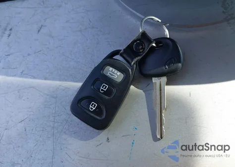 2015 Hyundai Elantra Se from USA, damaged, VIN 5NPDH4AE7FH607164